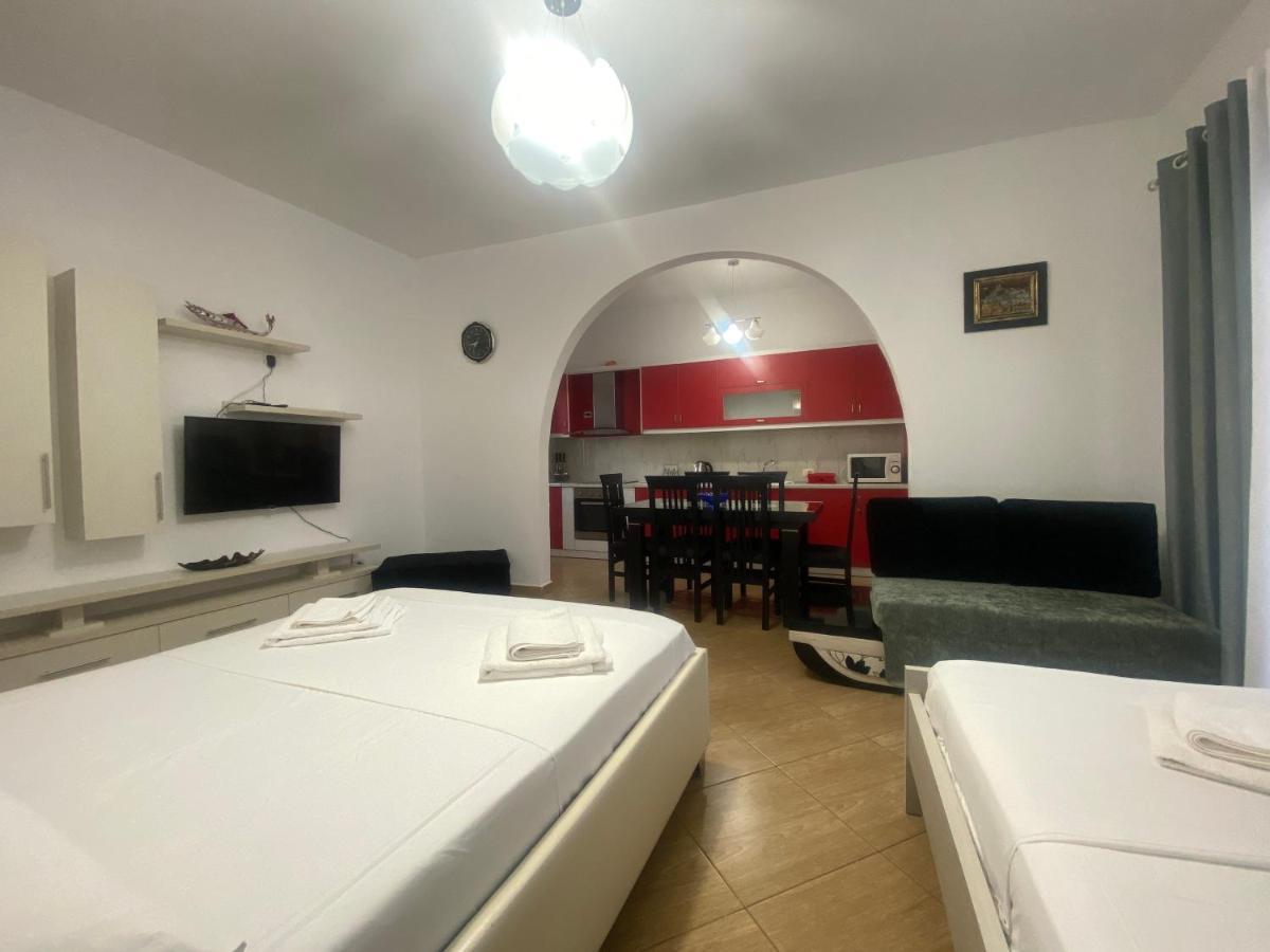 Holiday Home Shahini Ksamil Exterior foto